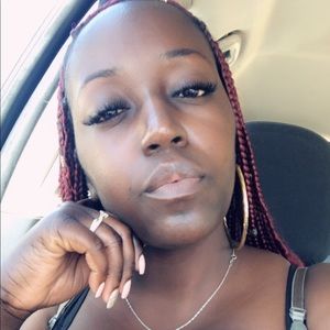 Meet your Posher, Amber